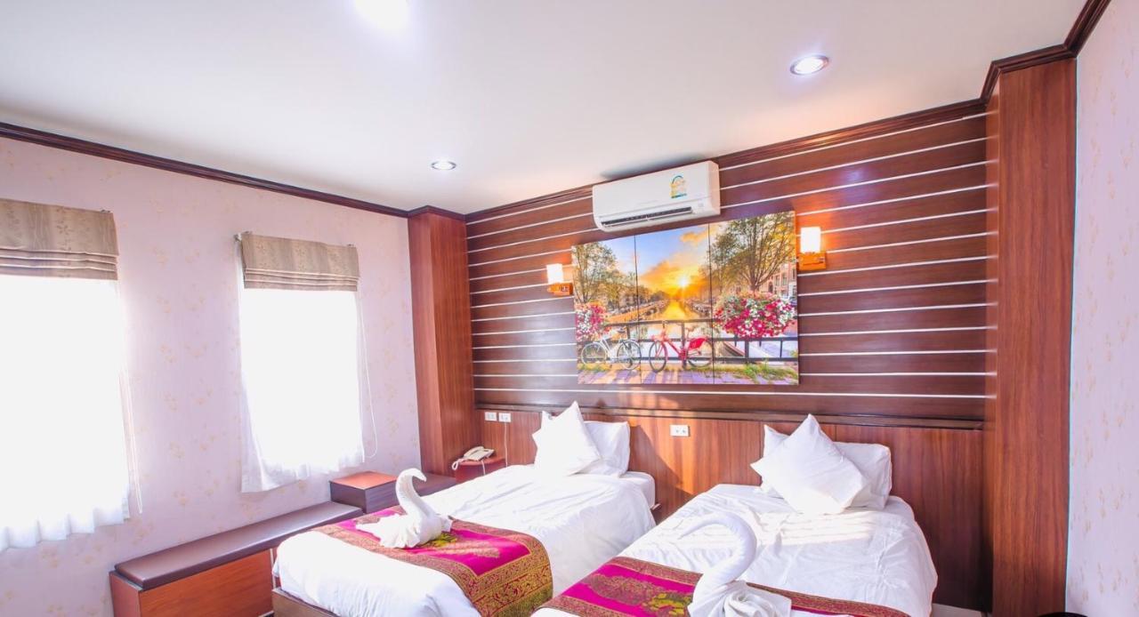 Bander Hotel Phu Khieo Exterior photo