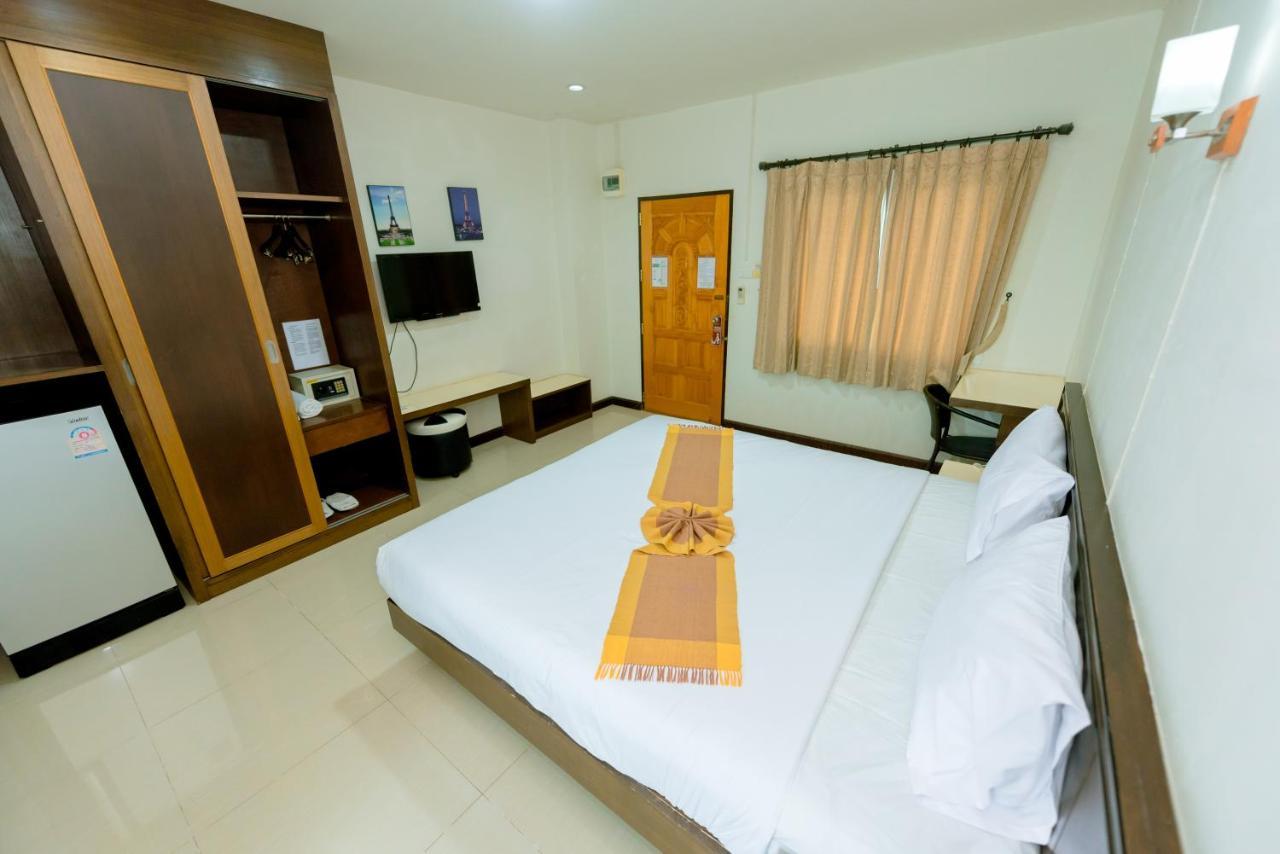 Bander Hotel Phu Khieo Exterior photo