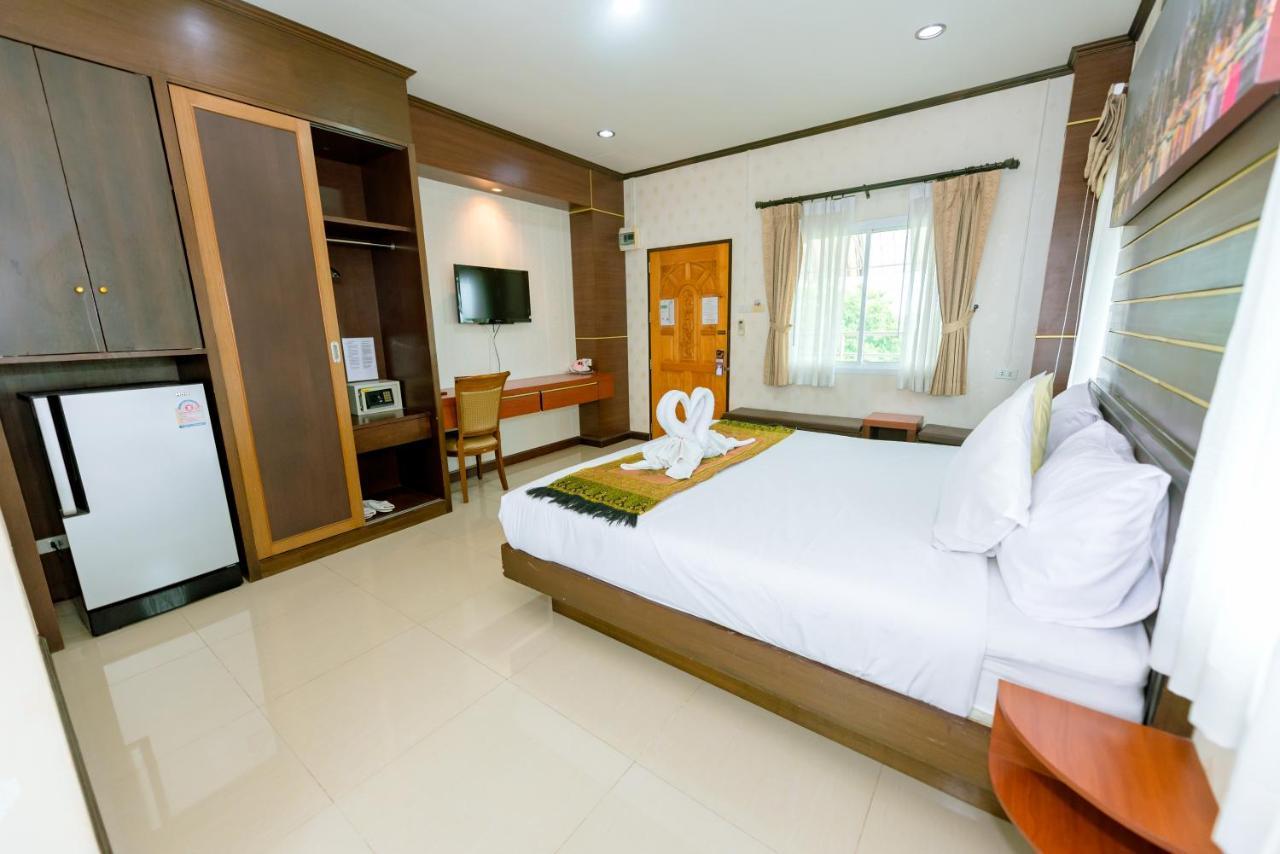 Bander Hotel Phu Khieo Exterior photo