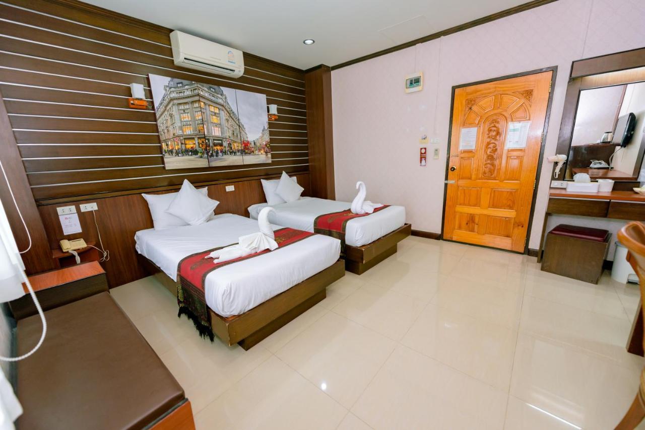 Bander Hotel Phu Khieo Exterior photo